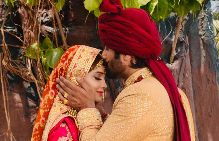 In pics:  Adaa Khan & Arhaan Behll as husband and wife in Sitara!