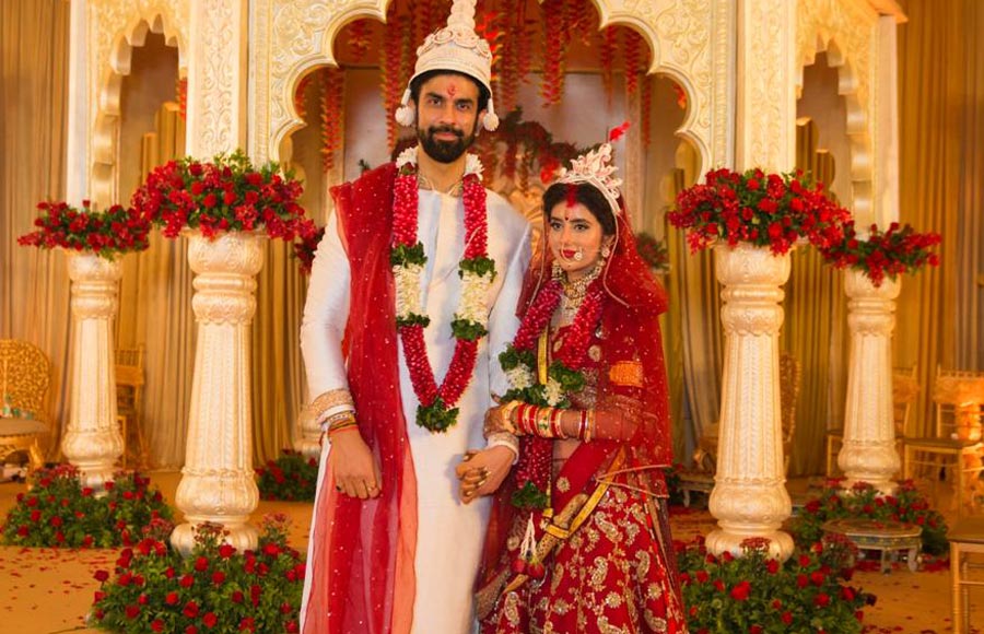 Charu Asopa and Rajeev Sen's blissful wedding pictures 