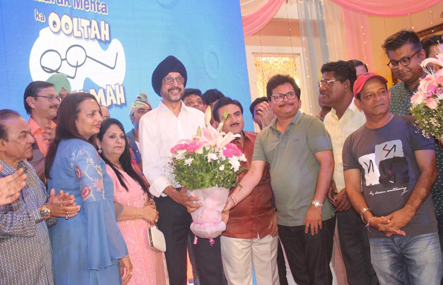 Taarak Mehta team celebrates on completing 11 years 