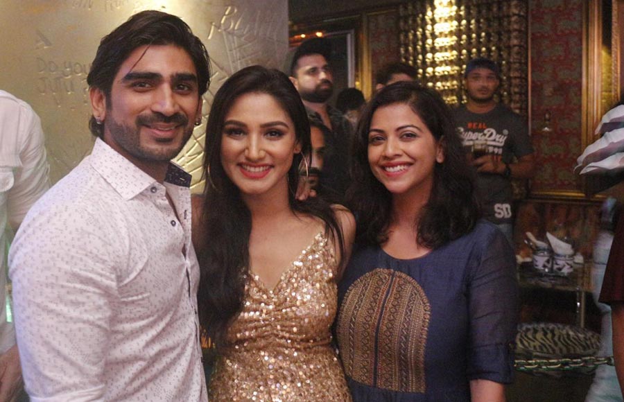 Donal Bisht’s b’day party was a glittery and starry affair