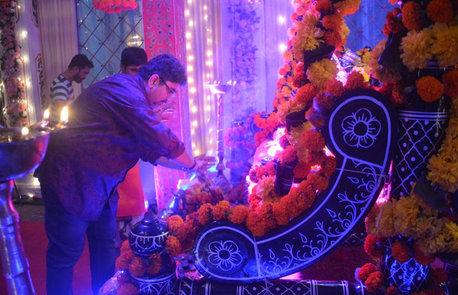 Ganpati Visarjan at Rajan Shahi's Ye Risthey Hai Pyar Ke set