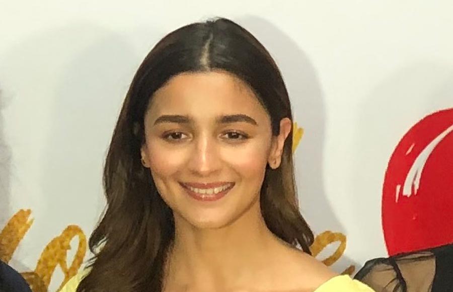 Bollywood actress Alia Bhatt supports the cause ‘Art For Heart’