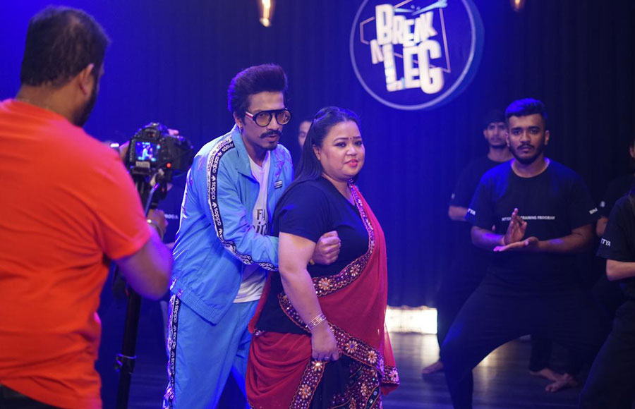 Bharti Singh and Haarsh Limbachiyaa shoot for Break A Leg season 2