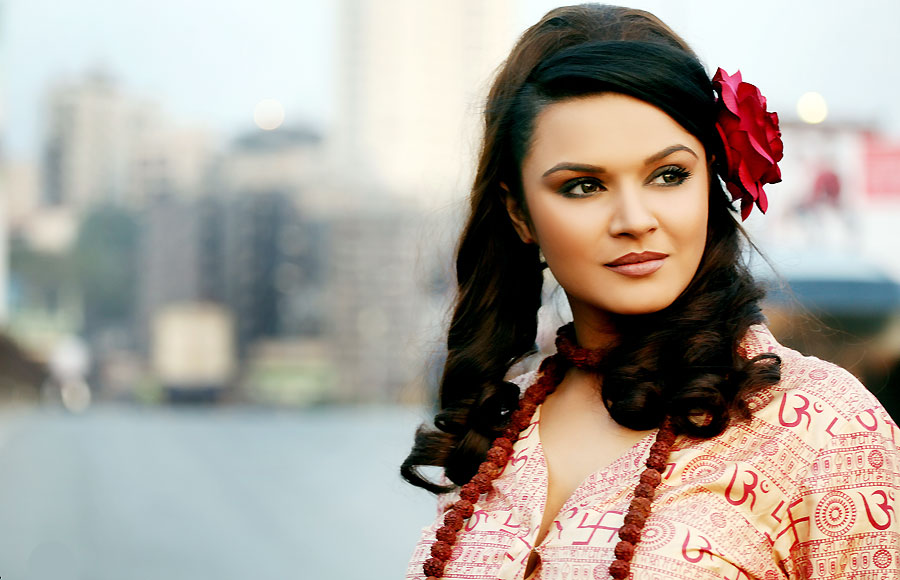 Aashka Goradia Aashka Goradia
