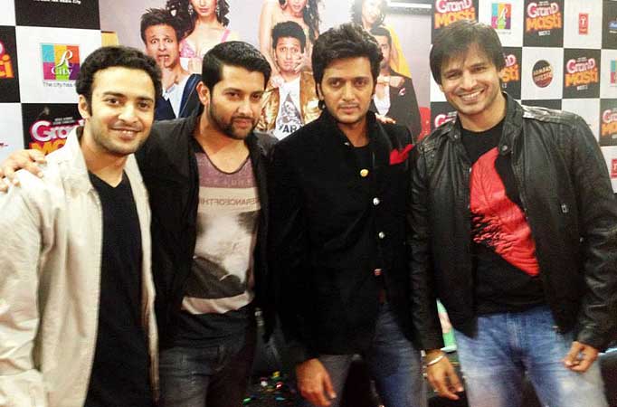 DJ Anshul with Grand Masti team