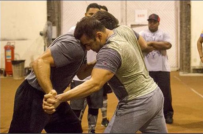 Salman Khan starts intensive training for 'Sultan' 