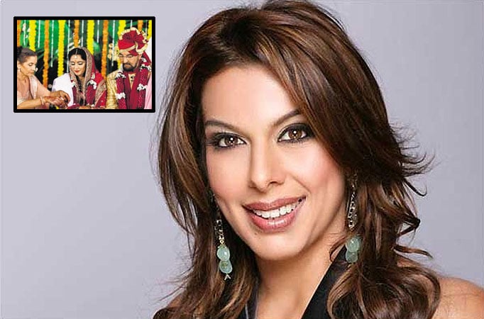 Pooja Bedi 