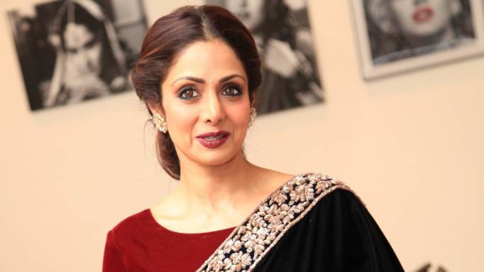 Bollywood mourns 'brilliant, beautiful' Sridevi's demise Bollywood mourns 'brilliant, beautiful' Sridevi's demise