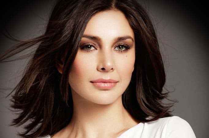  Lisa Ray