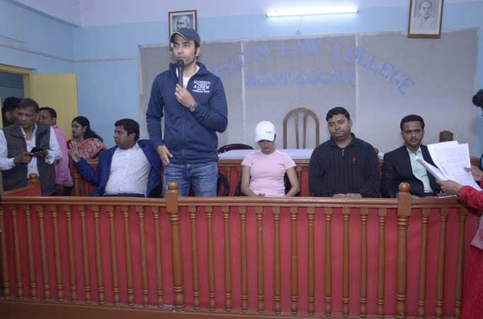 Abir Chatterjee, Ishaa Saha, and Biswajit Chakraborty 