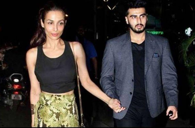  Arjun Kapoor and Malaika Arora 