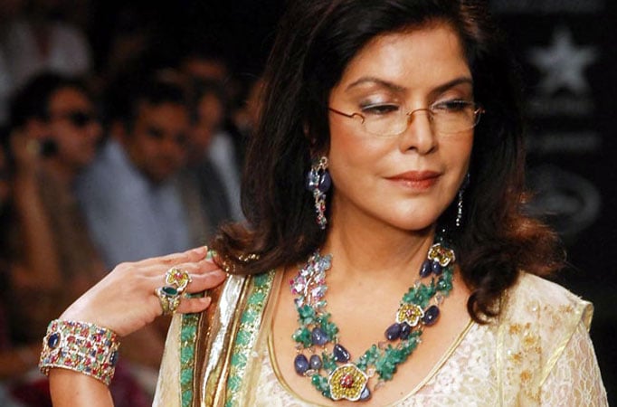 Why is 'Samundar mein naha ke' close to Zeenat Aman's heart