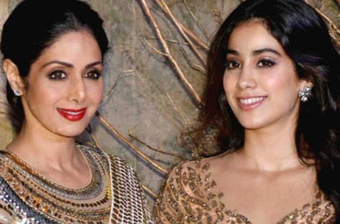 Must Check: Janhvi Kapoor takes INSPIRATION from Sridevi's Chandani look