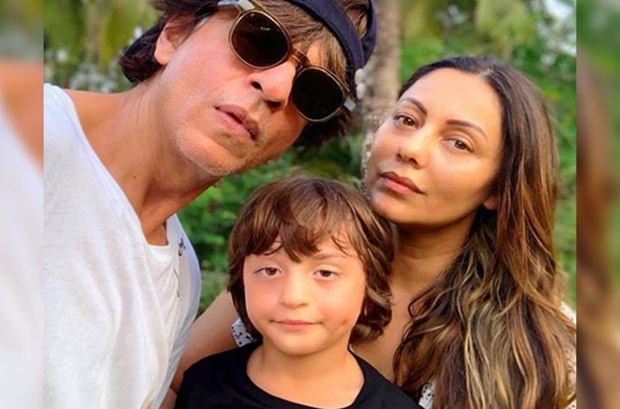 Shah Rukh Khan’s wife Gauri Khan shares a family photo; little munchkin AbRam’s pose is UNMISSABLE