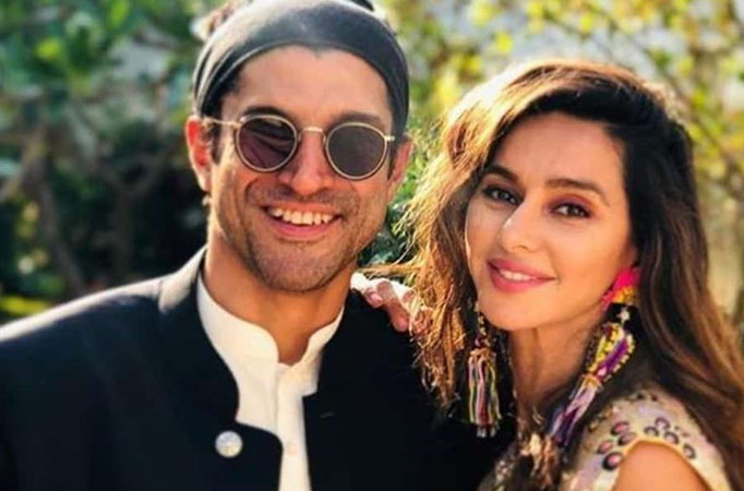 Farhan Akhtar and Shibani Dandekar to tie the knot in 2020? 