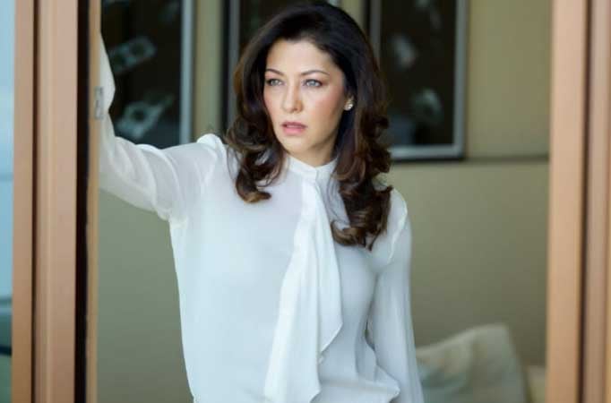 Aditi Govitrikar reveals some common causes of depression that every "Bollywood celebrity" deal with these days