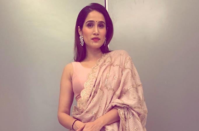 Sagarika Ghatge’s latest STUNNING picture gives us major VACATION GOALS 