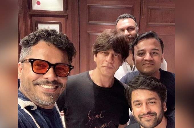 Shah Rukh Khan meets Malayalam director Aashiq Abu; has he signed his first film after Zero?