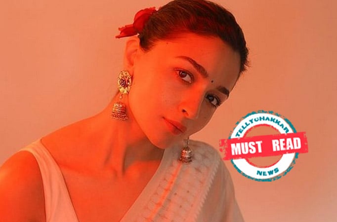 MUST READ: Alia Bhatt gets SAVED by a photographer from being hit by a branch of a tree during the promotions of Gangubai Kathia