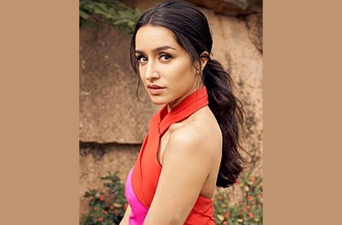 Shraddha is looking for answers to 'what's most difficult part of love in 2023'