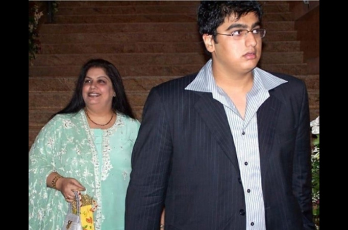Arjun Kapoor remembers mother: 'I try, handle all the hate but I miss your love'