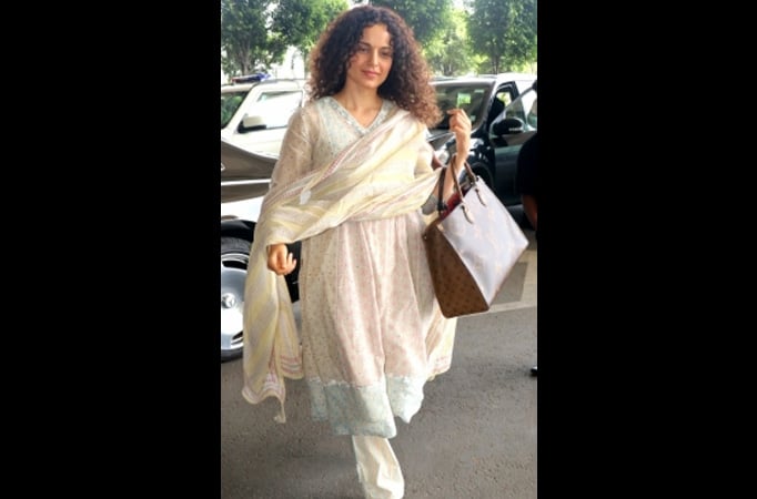 Kangana claims to lose Rs 30-40 cr a year after speaking against 'anti-nationals'