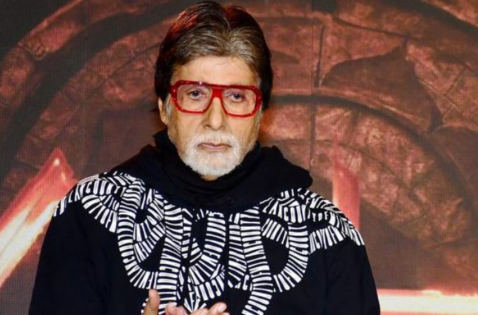 Megastar Amitabh Bachchan makes rare promotional appearance for Kalki ...