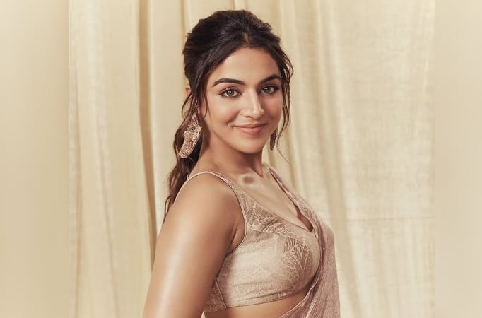 Wamiqa Gabbi Wamiqa Gabbi