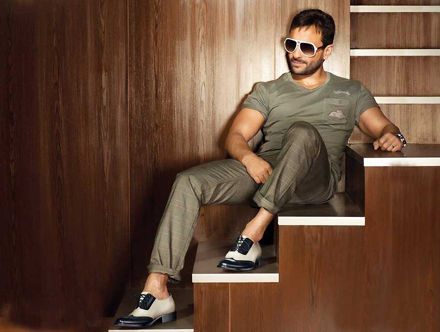 Happy Birthday Saif Ali Khan!!