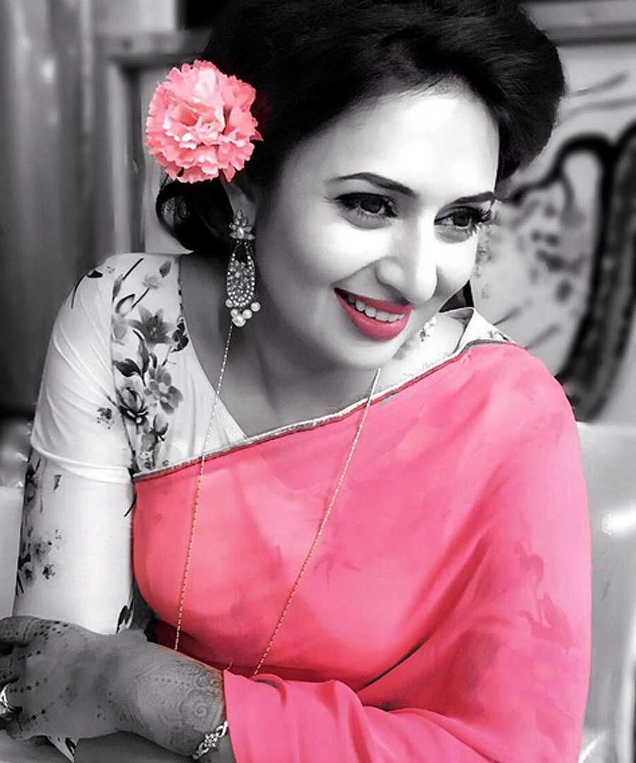 Happy Birthday Divyanka!