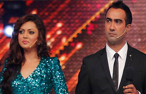 Are Ranvir and Drashti doing a good job as hosts in Jhalak 7?