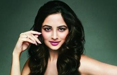 Zoya Afroz