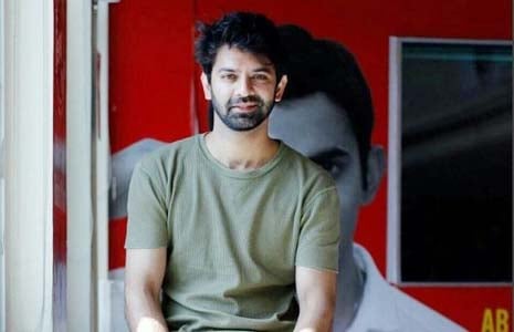 Barun Sobti's nickname name is _______