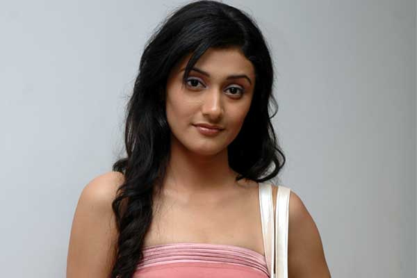 Ragini Khanna