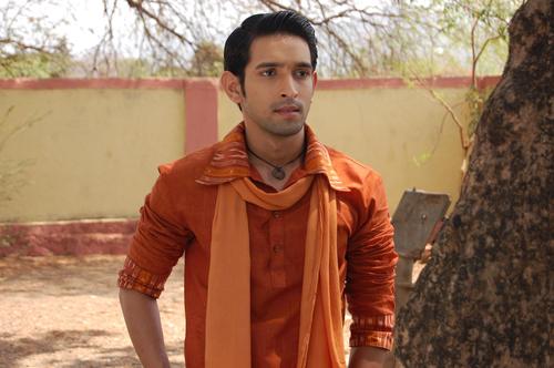 Vikrant Massey