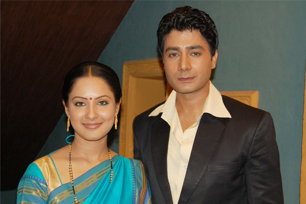 Pooja Bose and Mujtaba Ali Khan