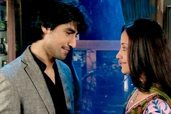 Harshad Chopda and Anupriya Kapoor