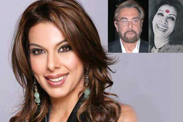 Pooja Bedi and her parents Kabir Bedi-Protima Bedi