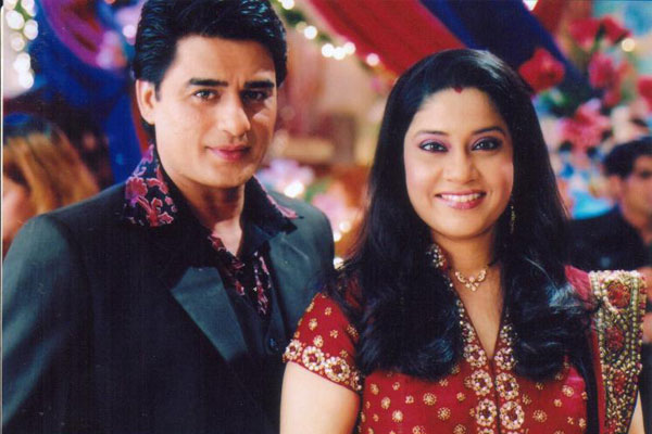 Renuka Shahane And Ayub Khan