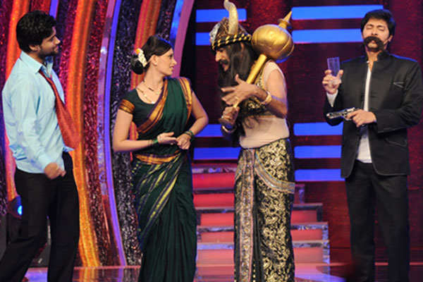 Balraj Syal, Roshni Chopra, Raju Srivastav and Shreyas Talpade Balraj Syal, Roshni Chopra, Raju Srivastav and Shreyas Talpade