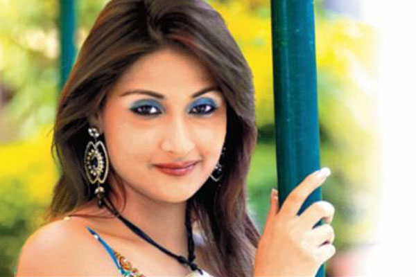 Urvashi Dholakia