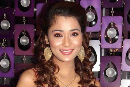 Sara Khan