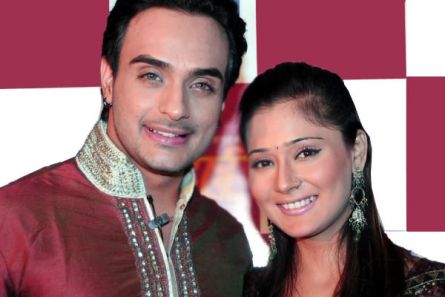 Angad Hasija and Sara Khan