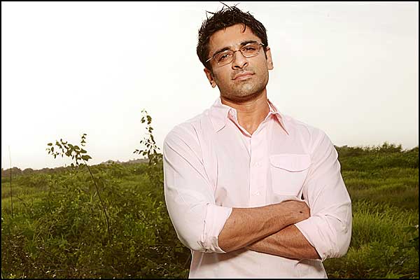 Eijaz Khan