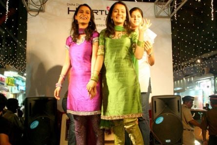 Amber (Kashmira Irani) and Dhara (Sulagna Panigrahi)