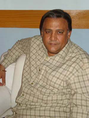 Alok Nath