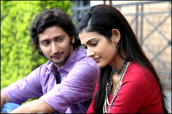 Kunal Karan Kapoor and Akanksha Singh