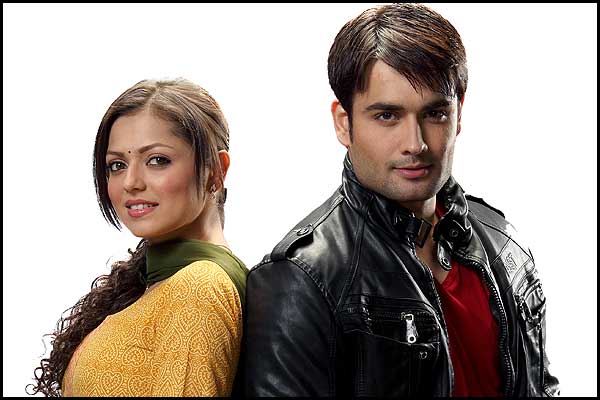 Drashti Dhami and Vivian Dsena Drashti Dhami and Vivian Dsena