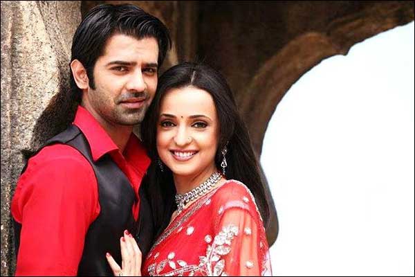 Barun Sobti and Sanaya Irani