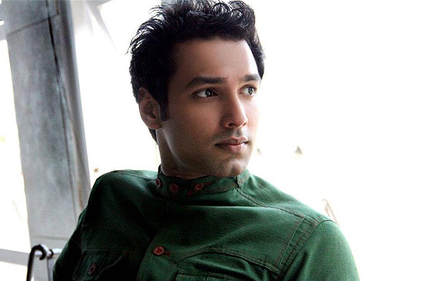 Nikkhil Chaddha Nikkhil Chaddha